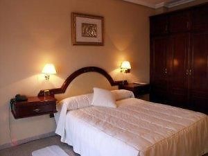 Habitación con Cama Queen